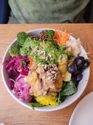 Vegan power bowl at Daily Pot in Bergen