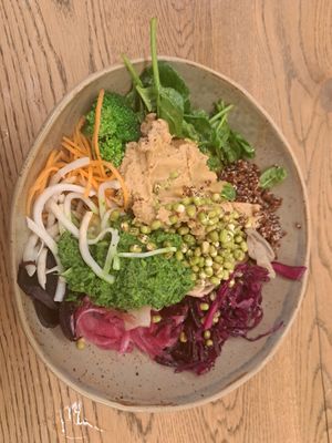 Vegan bowl at Daily Pot in Bergen