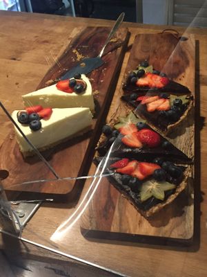 Amazing raw cakes at Daily Pot in Bergen