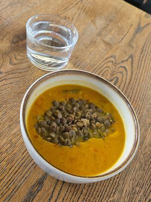 Small Yellow Curry soup at Daily Pot in Bergen