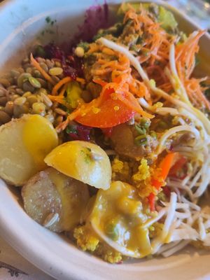 Salad at Daily Pot in Bergen