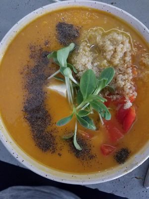 Orange at Daily Pot in Bergen