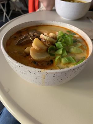 Thai pot with 3 toppings of your choice at Daily Pot in Bergen