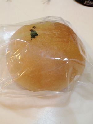 Vegan sardine bun at Almond Bakery 杏仁烘培坊 in West Singapore