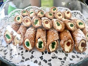 sicilian cannoli at Mi Sa di Sano in Sanremo
