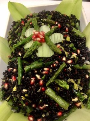 Venus rice whit asparagus and pomegranate at Mi Sa di Sano in Sanremo