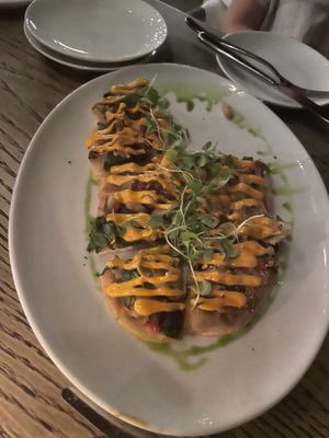 Spinach and artichoke flat bread at Oliver's in Santa Barbara
