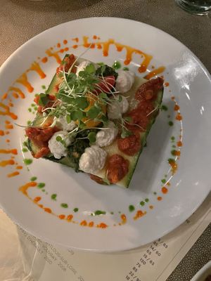 Tomato tower  #Veganuary at Oliver's in Santa Barbara