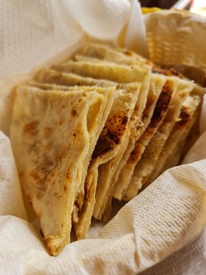 Garlic naan at Diwali Mahal in Belgrade