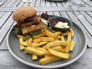Asia Burger at Weingut Trautwein - Restaurant & Hotel in Flonheim