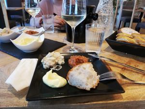 Wine Tasting at Weingut Trautwein - Restaurant & Hotel in Flonheim