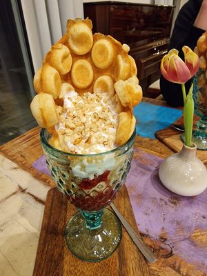 Bubble Waffles at Weingut Trautwein - Restaurant & Hotel in Flonheim