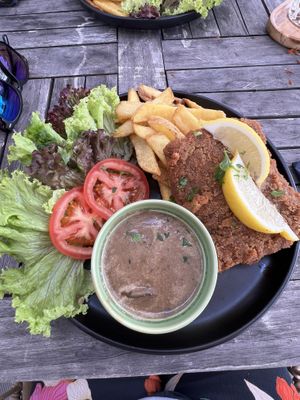 Schnitzel   at Weingut Trautwein - Restaurant & Hotel in Flonheim