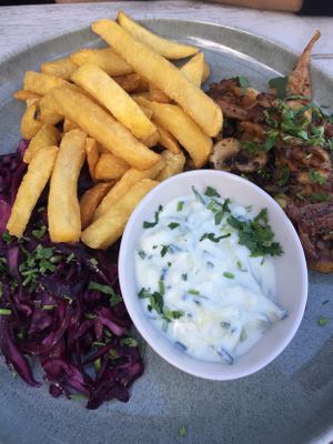 Mushroom gyros plate  at Weingut Trautwein - Restaurant & Hotel in Flonheim