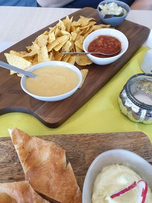 vorspeise: Tortilla u vorn aioli mit brot at Weingut Trautwein - Restaurant & Hotel in Flonheim