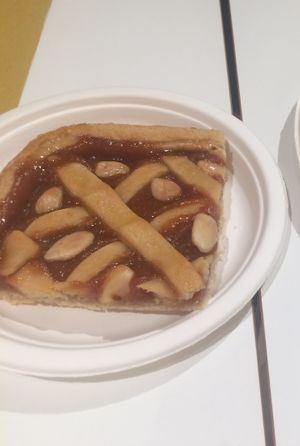 Strawberry and orange pie  at Oasi Verde in Siena