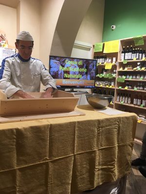 natural bread making course at Oasi Verde in Siena