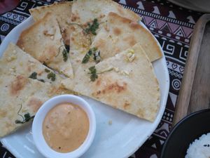 Garlic pita bread at Nook Eatery in Hue