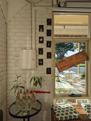  at RAWR Bar in Apollo Bay