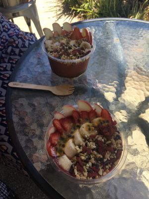 Smoothie bowls at RAWR Bar in Apollo Bay