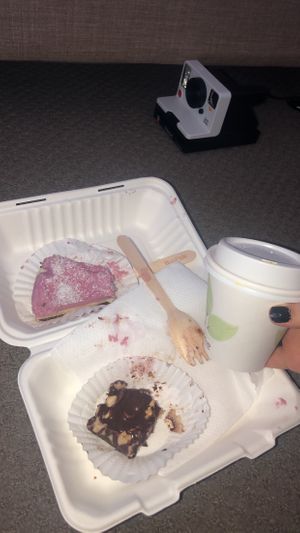 My go to place to get food whenever I’m in Apollo Bay 💜 at RAWR Bar in Apollo Bay