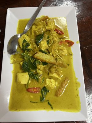 Yellow curry with tofu  at Nop Nan in Bangkok