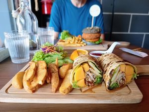 Thai wraps & home-made burger at Anthony Vegetarian Restaurant in Malacca