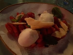 Lemon sorbet dessert at Glück & Verstand in Mannheim