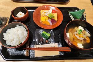 Vegan Set menu at Cafe Guri in Kamakura