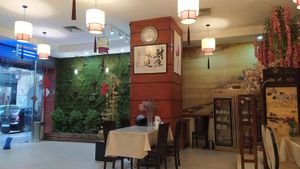  at Le Nouveau Dragon in Casablanca