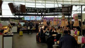 seating area at STN - Itsu in Stansted