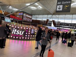 Itsu  at STN - Itsu in Stansted