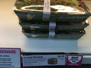 vegan mix at STN - Itsu in Stansted