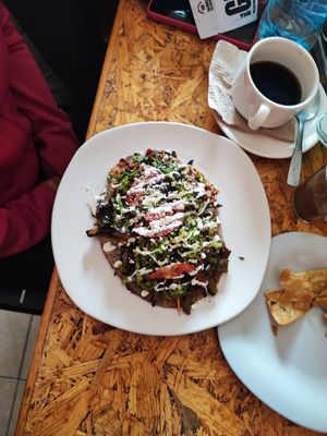 Huaraches de chicharrón at Ramé Fonda Vegana in Aguascalientes