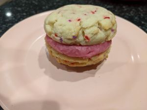 Sweetheart whoppie pie at Detroit Street Filling Station in Ann Arbor