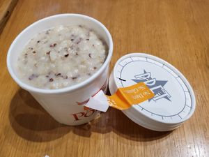 Coconut porridge at STN - Pret A Manger in Stansted