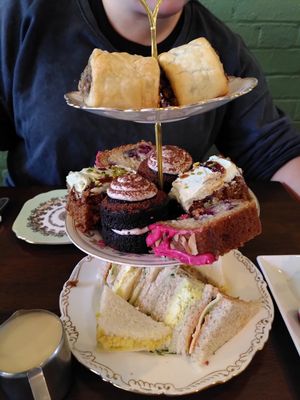 afternoon tea at Beetroot Sauvage in Edinburgh