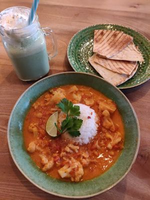Cauliflower korna at Beetroot Sauvage in Edinburgh