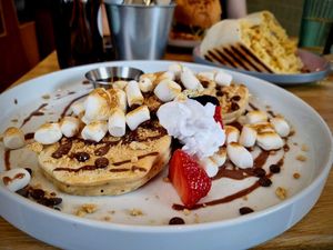 S'mores pancakes at Serenity Now in Glasgow