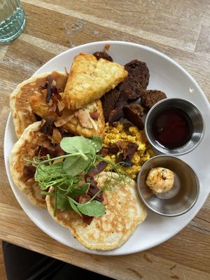 Grand breakfast   at Serenity Now in Glasgow