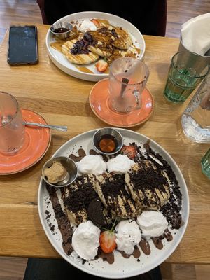   at Serenity Now in Glasgow