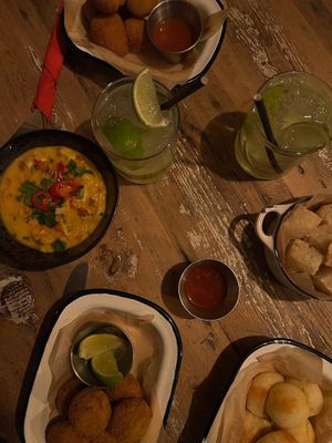  at Essential Vegan @ Ten to One Bar in North London