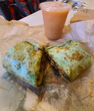 Great spot, was looking for something vegan near me, used Happy Cow and this place popped up.  I ordered the soy chorizo burrito and a refreshing watermelon mix. I was pleasantly p at Freshería in San Diego