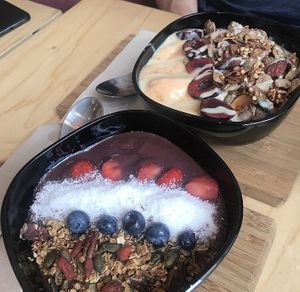 Acai bowl at LIIFE in Paris