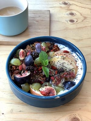 Frozen Coco bowl at LIIFE in Paris