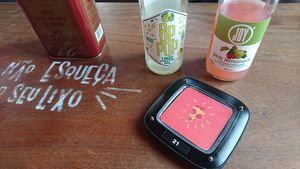 Não esqueça seu lixo at Braz Elettrica in Sao Paulo