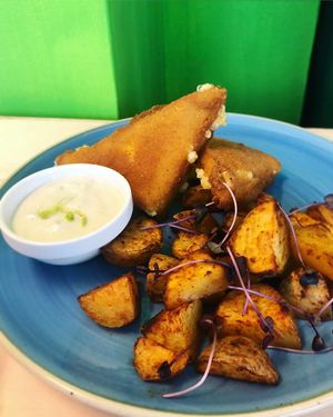 Vegánsky vyprážaný syr at Loove by Vegana - Kopcianska in Bratislava