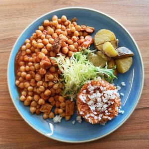 Denné menu - cícerové chana masana at Loove by Vegana - Kopcianska in Bratislava