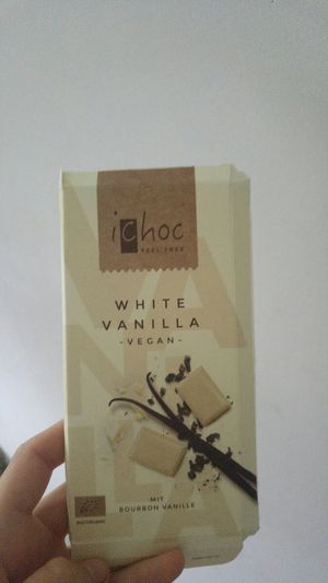 Biela coko at Loove by Vegana - Kopcianska in Bratislava