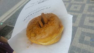 Karamel zas a znova at La Donuteria in Bratislava